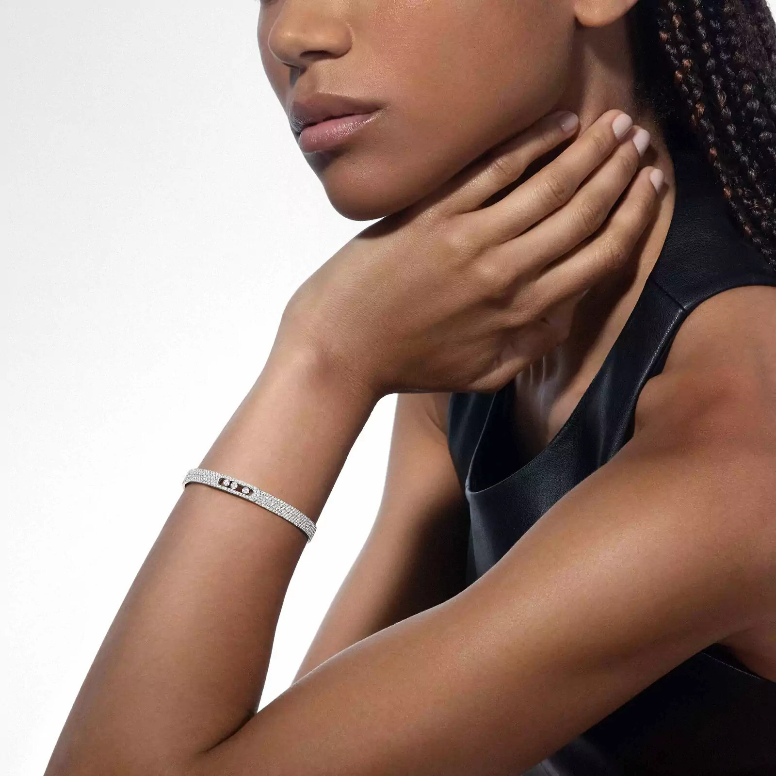 Bracelet jonc Messika Move Noa en or blanc et diamants