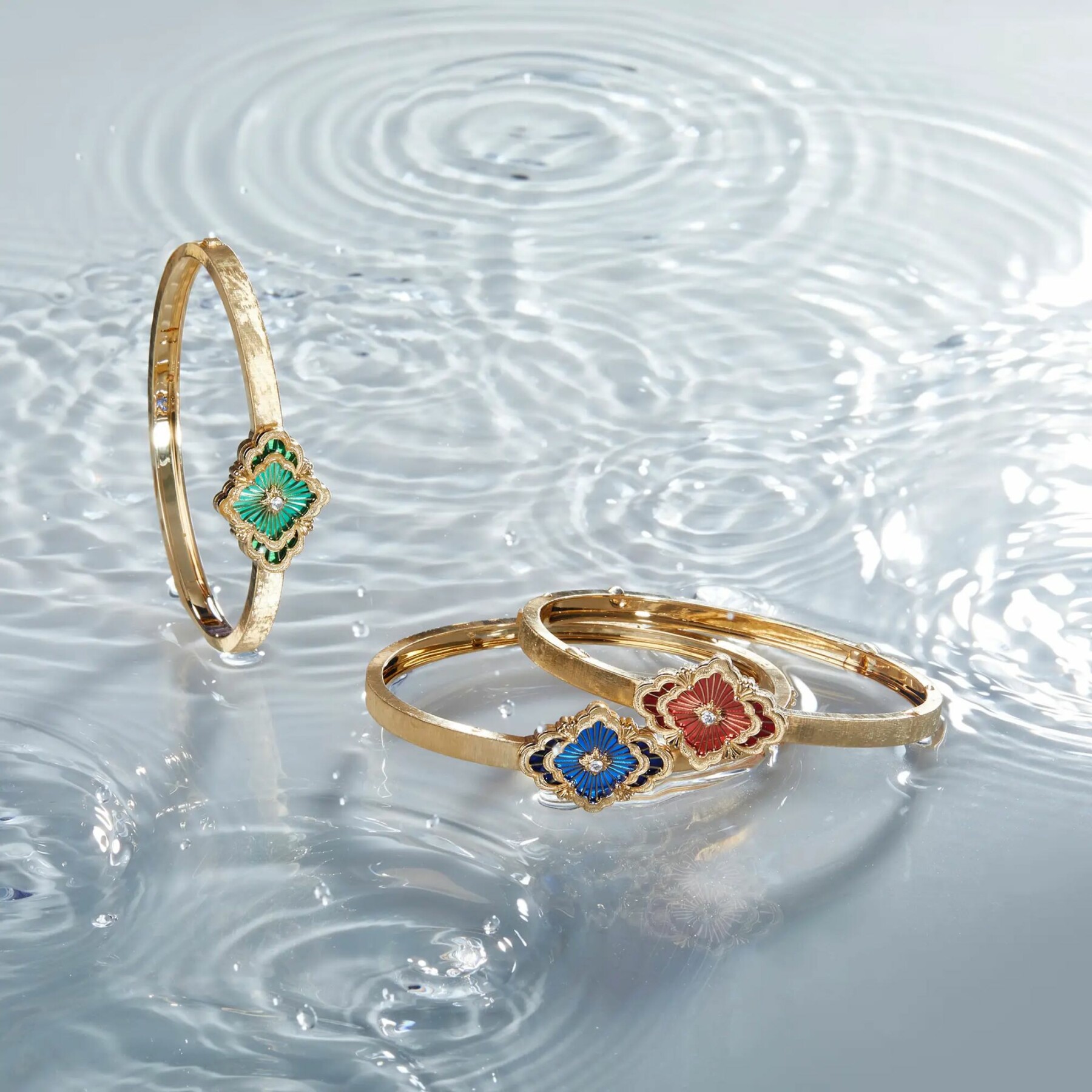 Bijou Buccellati Opera présentant le motif emblématique de la collection