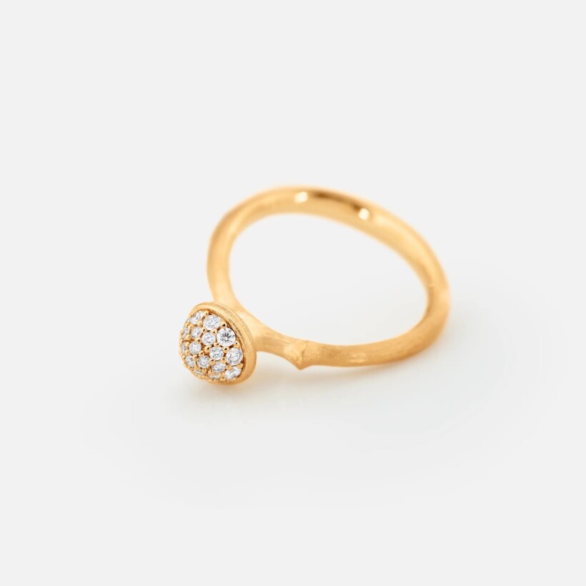 Ole Lynggaard Lotus ring in yellow gold and diamonds