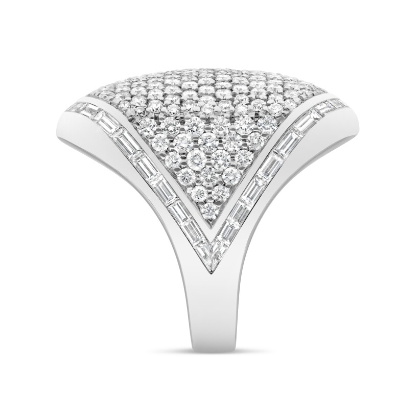 Savonnette white gold diamond ring