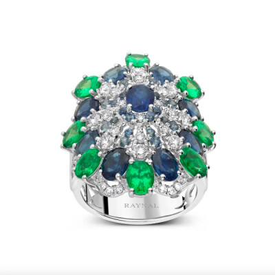 Bague Fleur Raynal en or blanc diamants, saphirs et tsavorites