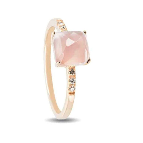 Bague Raynal en or rose, diamants et quartz rose