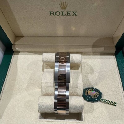 Rolex GMT-Master II “Root Beer” – Réf. 126711CHNR – 2024 – Full Set