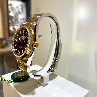 Rolex Explorer – Réf. 124273 – Bicolore Acier & Or Jaune – 2024 - Full Set