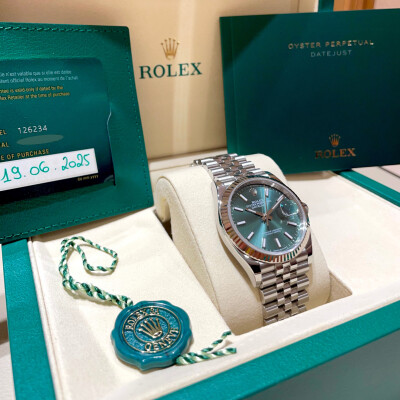 Rolex Datejust 36 – Réf. 126234 – Cadran Vert Olive Palmé – 2025 - Full Set