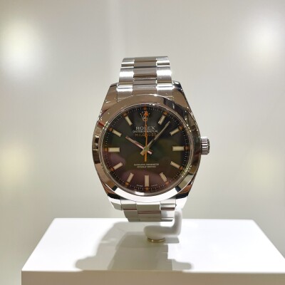 Rolex Milgauss – Réf. 116400 – Cadran Noir – Full Set – 2010 - Série V