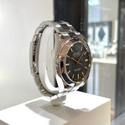 Rolex Milgauss – Réf. 116400 – Cadran Noir – Full Set – 2010 - Série V