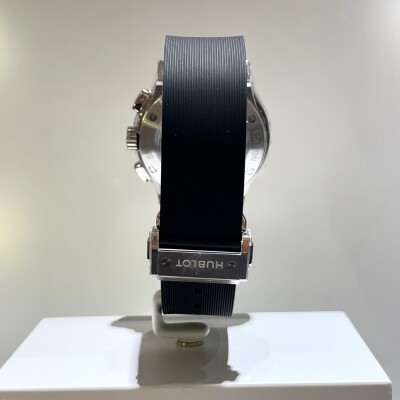 Hublot Classic Fusion Chronograph – Édition Limitée Olympique de Marseille x Raynal – 541.NX.2612.RX.HOM23 - 30 ans de Munich 93 – 30 ex.
