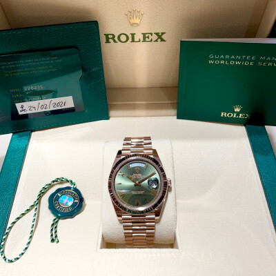 Rolex Day-Date 40 – Réf. 228235 – Cadran Vert Olive – Full Set – 2021