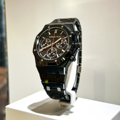 Audemars Piguet Royal Oak Chronographe Automatique – Réf. 26240CE.OO.1225CE.01 – Full Set – 2025 - Comme neuve