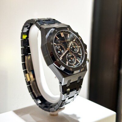 Audemars Piguet Royal Oak Chronographe Automatique – Réf. 26240CE.OO.1225CE.01 – Full Set – 2025 - Comme neuve