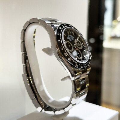 Rolex Cosmograph Daytona – Black Dial – Ref. 116500LN – Full Set 2023