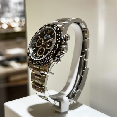 Rolex Cosmograph Daytona – Black Dial – Ref. 116500LN – Full Set 2023