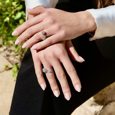 Fleur de Givre Ring white gold diamonds
