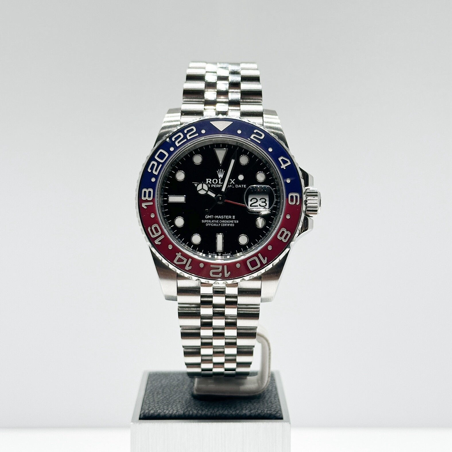 Rolex GMT-Master II – Ref. 126710BLRO – Black Dial – Pepsi Bezel – Full Set – 2020