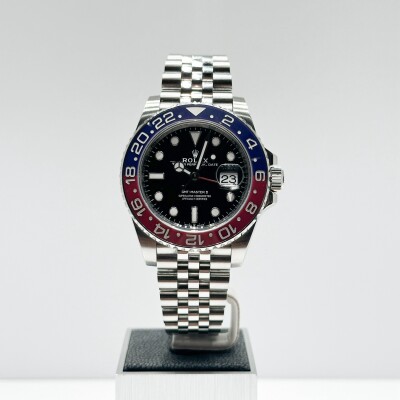 Rolex GMT-Master II – Ref. 126710BLRO – Black Dial – Pepsi Bezel – Full Set – 2020