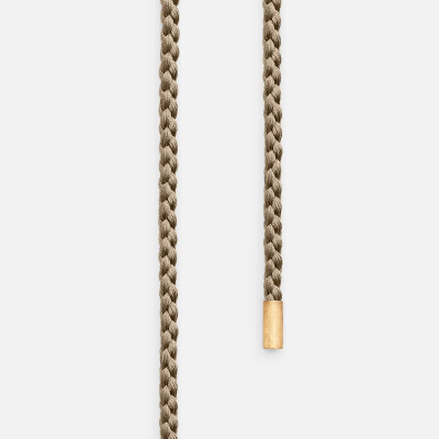 Collier Ole Lynggaard Cordon de soie Mokuba beige avec embouts en or 18 carats