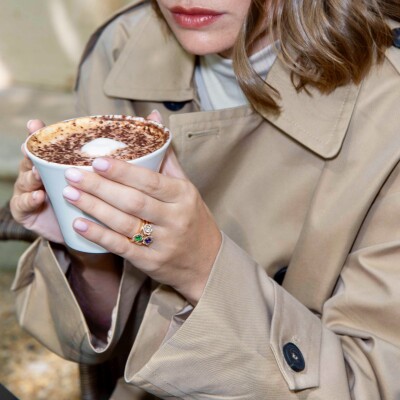 Fleurette Ring – Sapphire & Diamonds – Karima Raynal