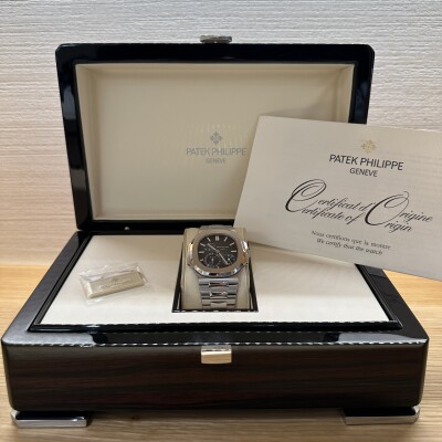 Patek Philippe Nautilus – Réf. 5712/1A-001 – Acier – Cadran Bleu – Full Set