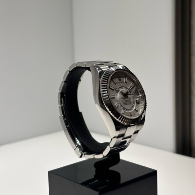 Rolex Sky-Dweller – Réf. 326934 – Cadran Blanc – Full Set 2019