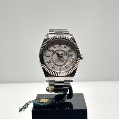 Rolex Sky-Dweller – Réf. 326934 – Cadran Blanc – Full Set 2019