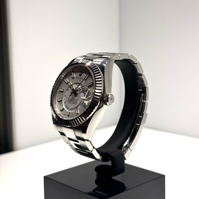 Rolex Sky-Dweller – Réf. 326934 – Cadran Blanc – Full Set 2019