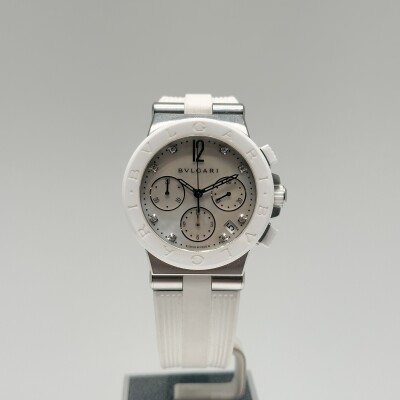 BVLGARI Diagono Chronograph – Ref. 1019993 – Steel & White Ceramic – Mother-of-Pearl Dial with Diamonds