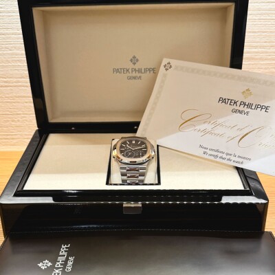 Patek Philippe Nautilus – Ref. 5712/1A-001 – Steel – Blue Dial – Full Set 2021