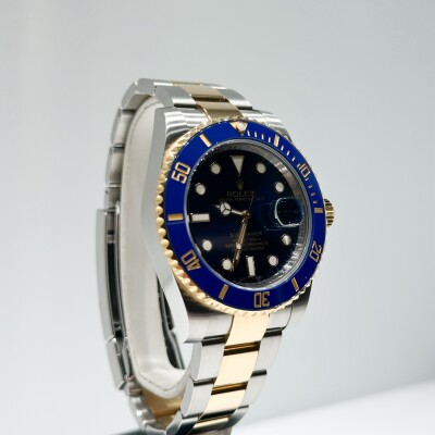 Rolex Submariner Date – Réf. 126613LB – Acier & Or Jaune – Cadran Bleu – Lunette Bleue – Full Set