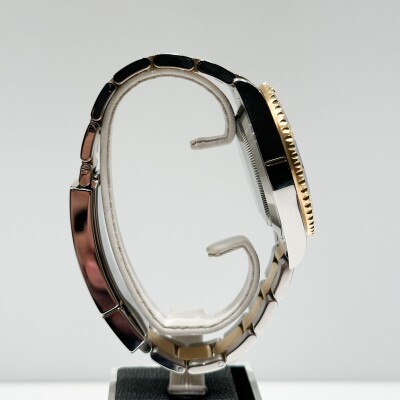 Rolex Submariner Date – Réf. 126613LB – Acier & Or Jaune – Cadran Bleu – Lunette Bleue – Full Set