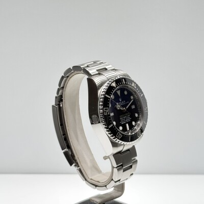 Rolex Sea-Dweller Deepsea D-Blue – Réf. 126660 – Acier – Cadran Bleu Dégradé – Full Set 2021