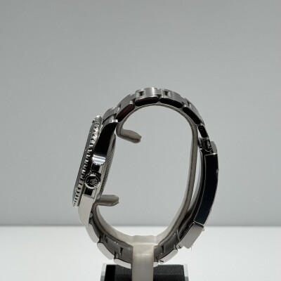 Rolex Submariner No Date – Réf. 124060 – Acier – Cadran Noir – Lunette Noire – Full Set 2021