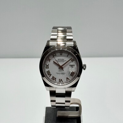 Rolex Oyster Perpetual Datejust 41 – Réf. 126300 – Acier – Cadran Blanc à Chiffres Romains