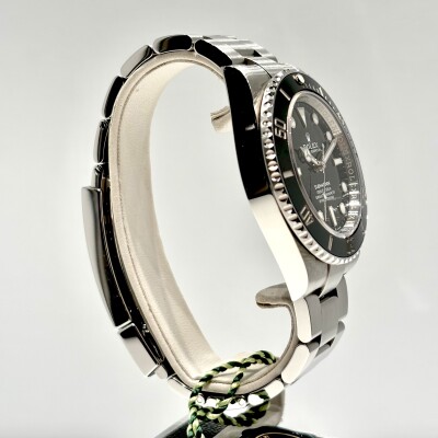 Rolex Submariner No Date – Réf. 124060 – Acier – Cadran Noir – Lunette Noire – 2020 – Full Set