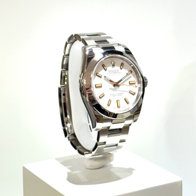 Rolex Milgauss – Réf. 116400 – Acier – Cadran Blanc – Full Set