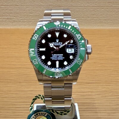 Rolex Submariner Date – Ref. 126610LV – Steel – Black Dial – Green Bezel – Full Set