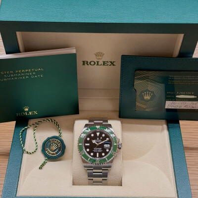 Rolex Submariner Date – Ref. 126610LV – Steel – Black Dial – Green Bezel – Full Set