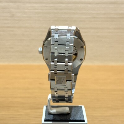 Audemars Piguet Royal Oak 41 – Ref. 15400ST.OO.1220ST.02 – Steel – White Dial – Full Set 2017