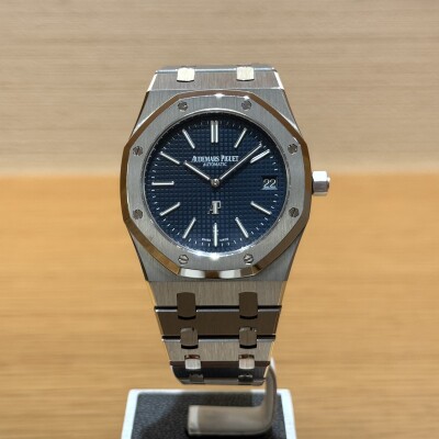 Audemars Piguet Royal Oak Jumbo Extra-Thin 39 – Ref. 15202ST.OO.1240ST.01 – Steel – Blue Dial – Full Set