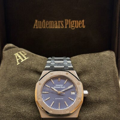 Audemars Piguet Royal Oak Édition Spéciale "Fondation Audemars Piguet"– Réf. 14990ST/O/0789ST/01 – Acier – Cadran Bleu – Full Set 1997