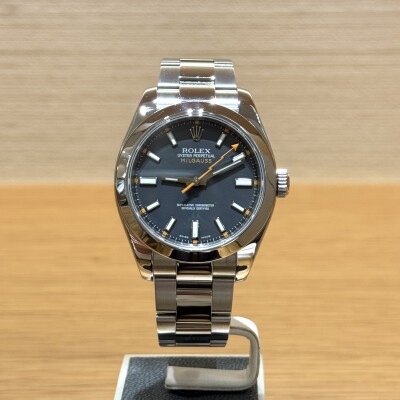 Rolex Milgauss – Réf. 116400 – Acier – Cadran Noir – Lunette Acier – Full Set 2010