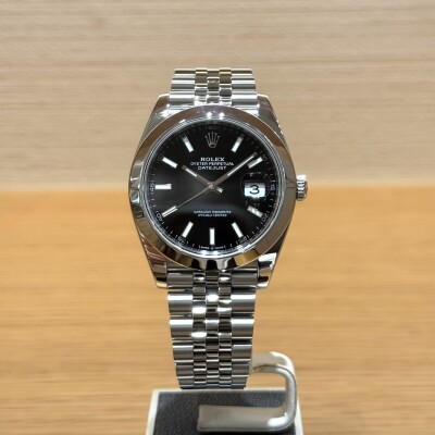 Rolex Datejust 41 – Réf. 126300 – Acier – Cadran Noir – Lunette Lisse – Bracelet Jubilé – Full Set 2023