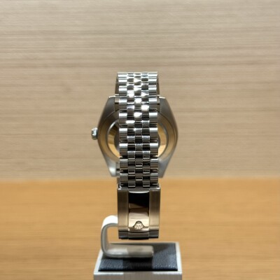 Rolex Datejust 41 – Réf. 126300 – Acier – Cadran Noir – Lunette Lisse – Bracelet Jubilé – Full Set 2023