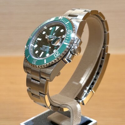 Rolex Submariner Date 40 – Réf. 116610LV – Acier – Cadran Vert – Bracelet Oyster – Full Set