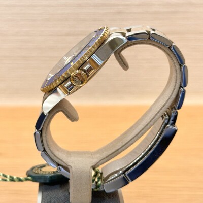 Rolex Submariner Date 41 – Réf. 126613LB – Acier & Or Jaune – Cadran Bleu – Bracelet Oyster – Full Set 2024