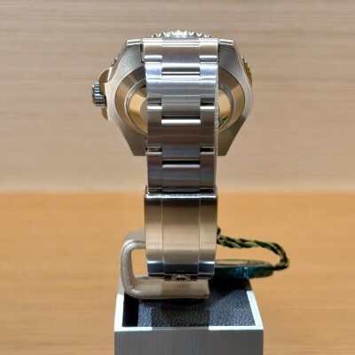 Rolex Submariner 40 – Réf. 114060 – Acier – Cadran Noir – Bracelet Oyster – Full Set 2016