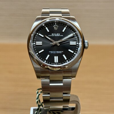 Rolex Oyster Perpetual 41 – Réf. 124300 – Acier – Bracelet Oyster – Full Set 2021