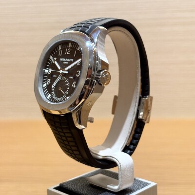 Patek Philippe Aquanaut Travel Time 40.8 – Réf. 5164A – Bracelet Composite – 2019 – Full Set