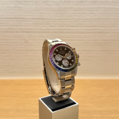 Rolex Cosmograph Daytona Rainbow 40 – Ref. 116599RBOW – White Gold – Rainbow Sapphire Bezel – Oyster Bracelet – Full Set