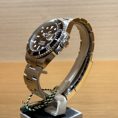 Rolex Submariner Date 41 – Ref. 126610LN – Steel – Black Dial – Oyster Bracelet – Full Set 2024